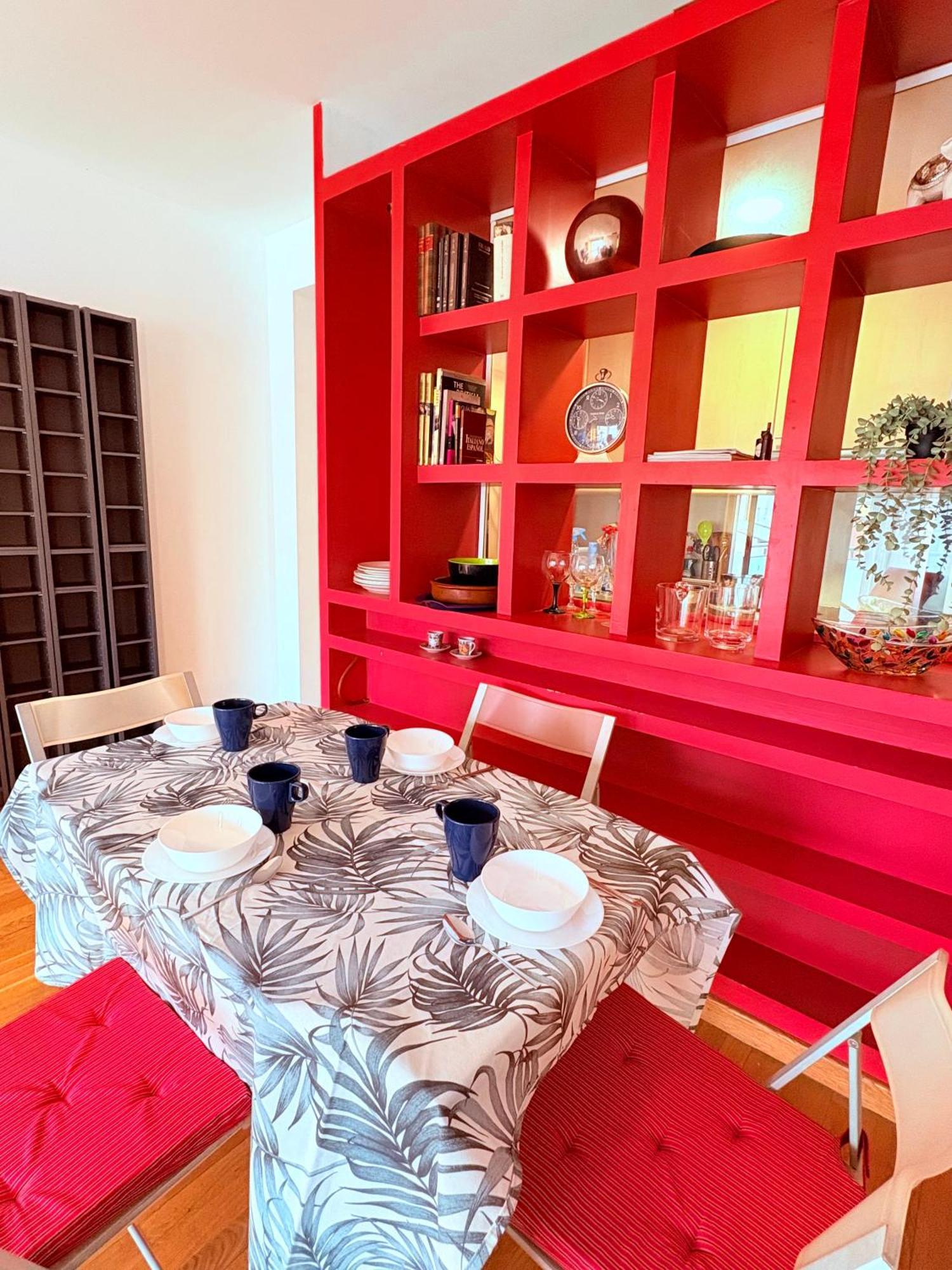 Stunning Flat For 5 People With Breakfast Included With Sagrada Familia Church View Apartamento *
