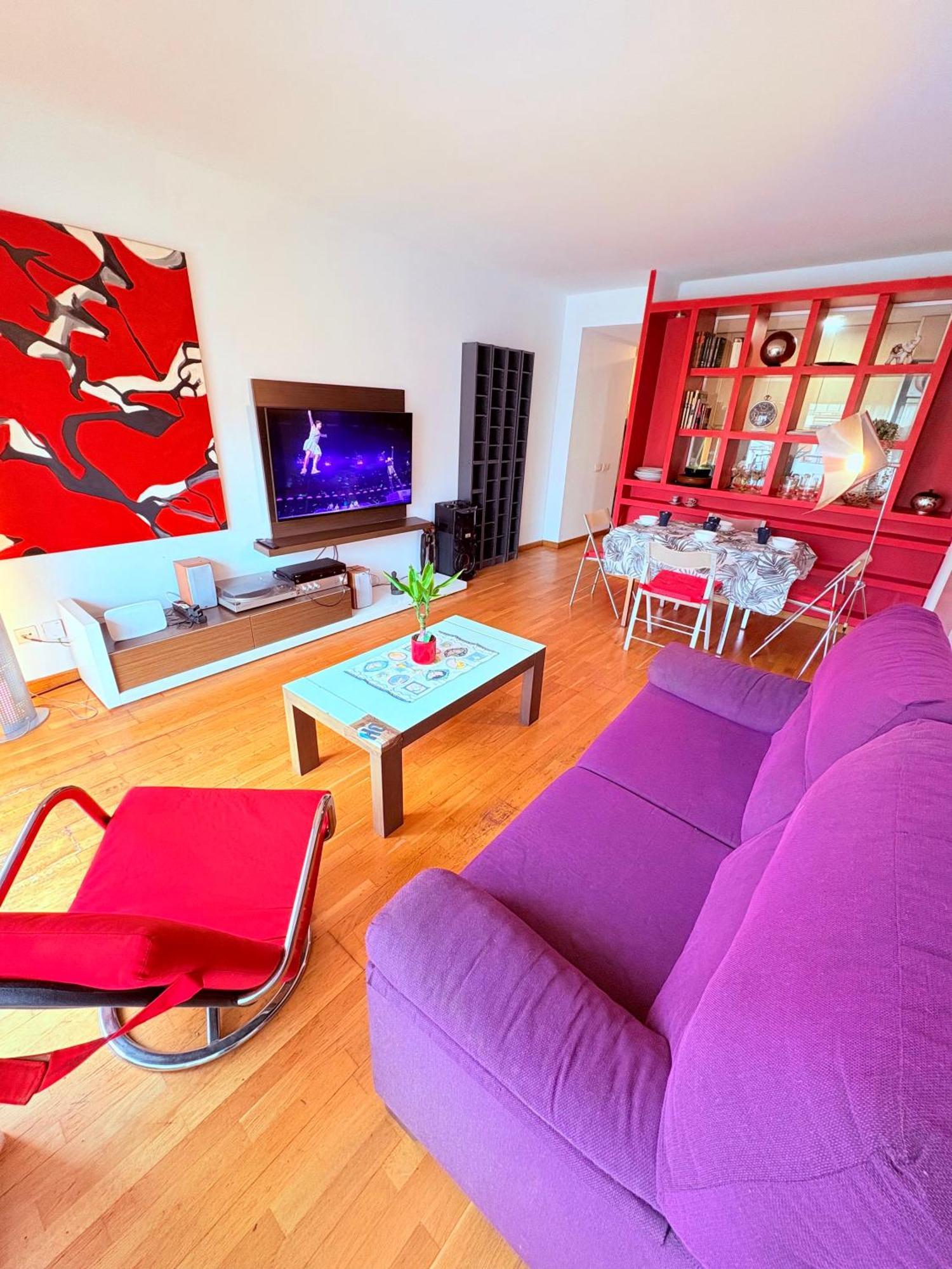 Stunning Flat For 5 People With Breakfast Included With Sagrada Familia Church View Apartamento