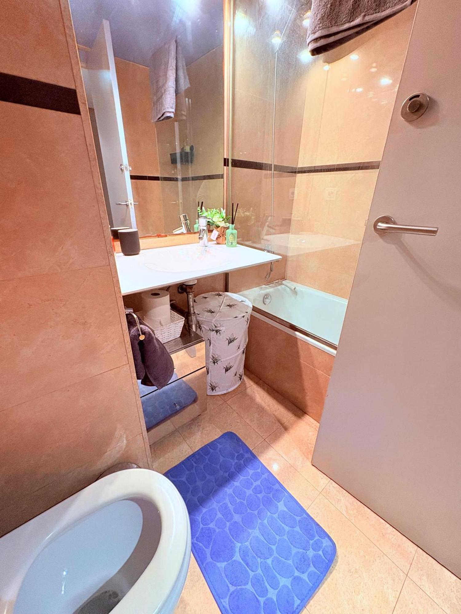 Stunning Flat For 5 People With Breakfast Included With Sagrada Familia Church View Apartamento