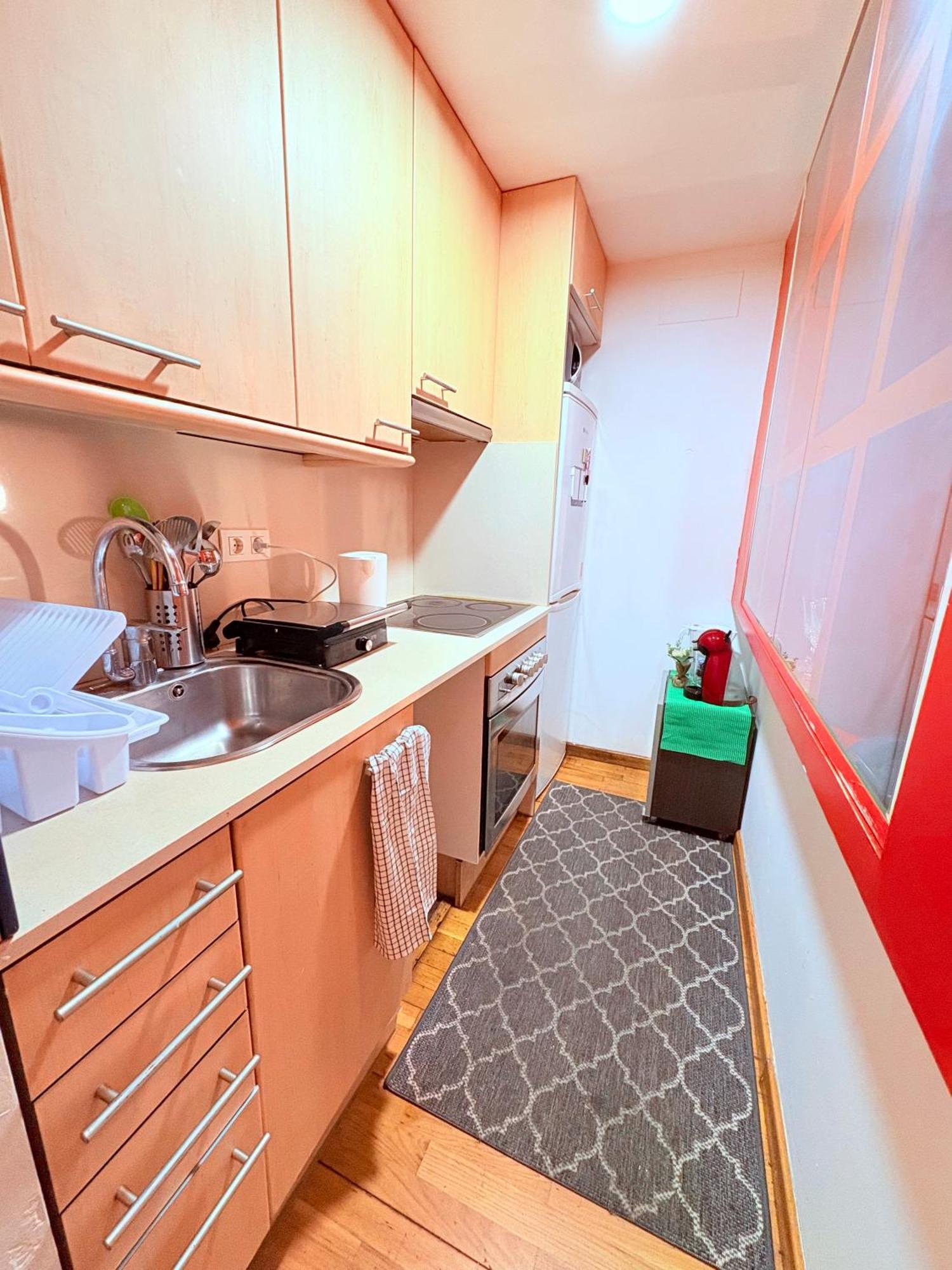 Stunning Flat For 5 People With Breakfast Included With Sagrada Familia Church View Apartamento *